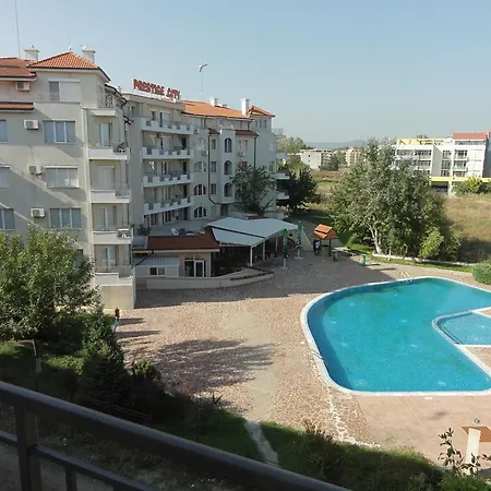 아파트 Sandapart Pollo 써니비치